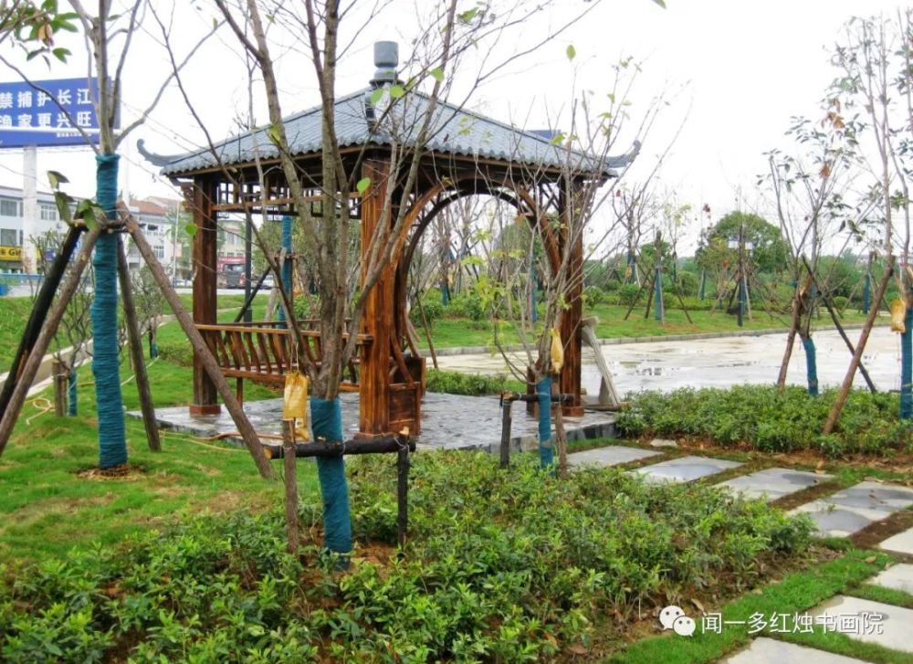  法甲新星姆巴佩续约巴黎至二零二六年  